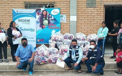 El Servicio de Desarrollo de las Empresas Públicas Productivas SEDEM a través de sus brigadas móviles, llegó al municipio del CAJUATA de la provincia Inquisivi, en el departamento de La Paz para realizar la entrega de paquetes del Subsidio Universal Prenatal por la Vida.