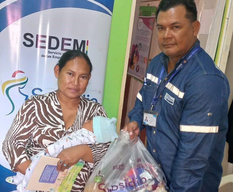 El Servicio de Desarrollo de las Empresas Públicas Productivas SEDEM a través de sus brigadas móviles, llegó al municipio de PUERTO RICO de la provincia Manuripi, en el departamento de Pando para realizar la entrega de paquetes del Subsidio Universal Prenatal por la Vida.
